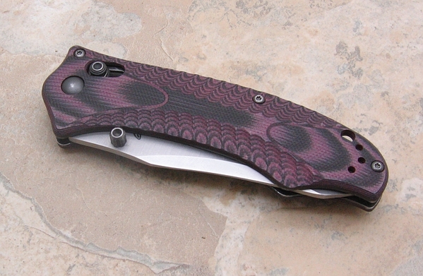 maroon-black Rift-1.jpg maroon-black Rift-1.jpg